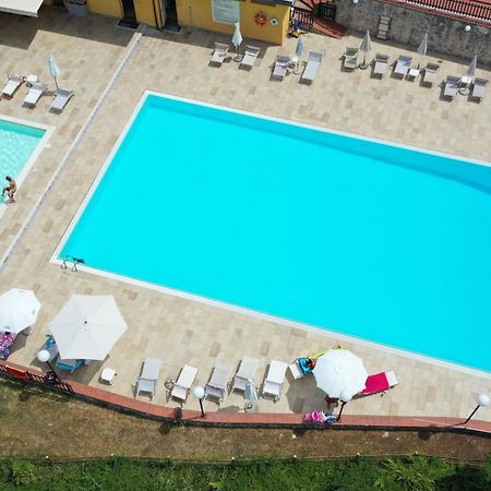Hotel Pineta Ristorante Country House In Fabriano Campodonico  Luaran gambar