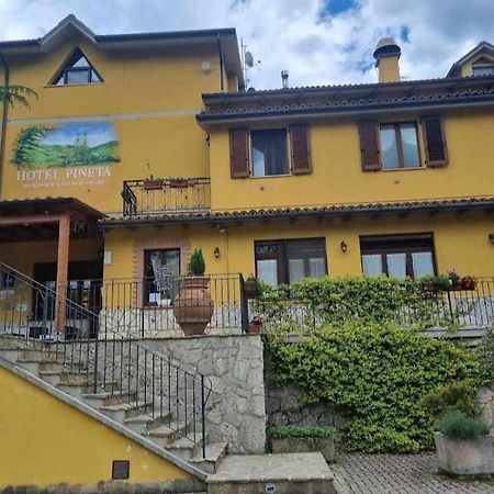 Hotel Pineta Ristorante Country House In Fabriano Campodonico  Luaran gambar