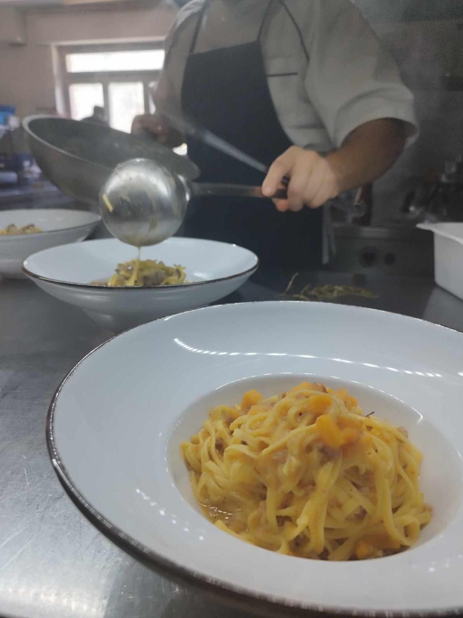 Hotel Pineta Ristorante Country House In Fabriano Campodonico  Luaran gambar