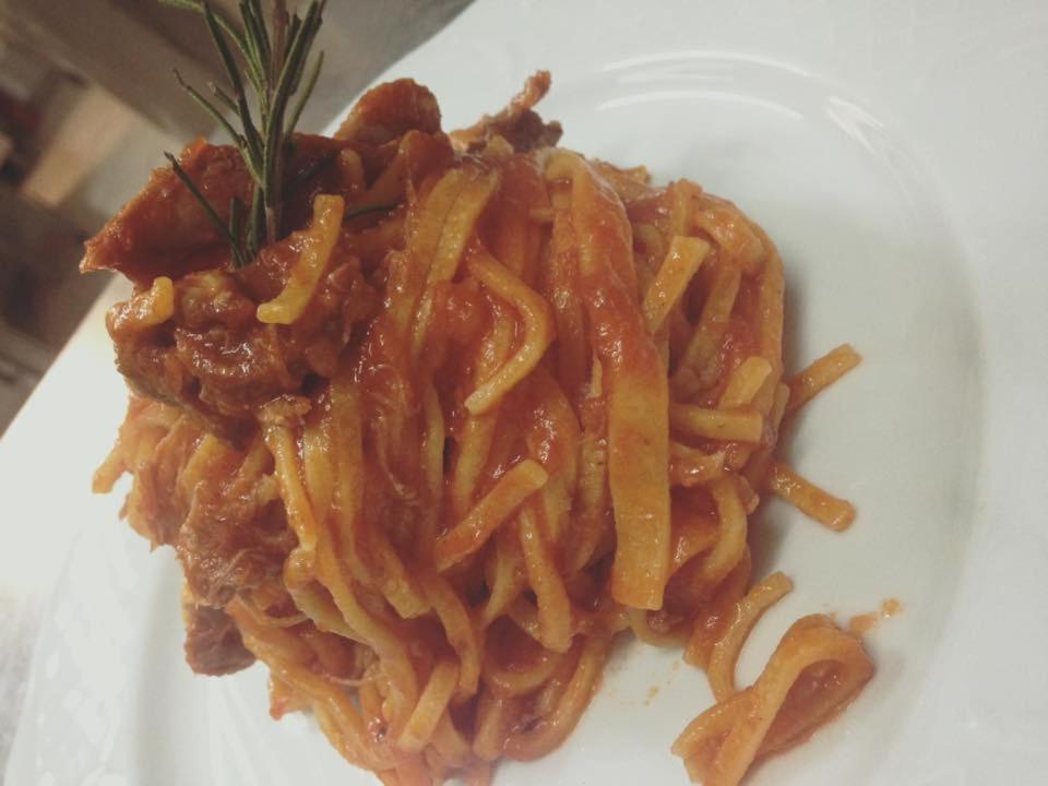 Hotel Pineta Ristorante Country House In Fabriano Campodonico  Luaran gambar