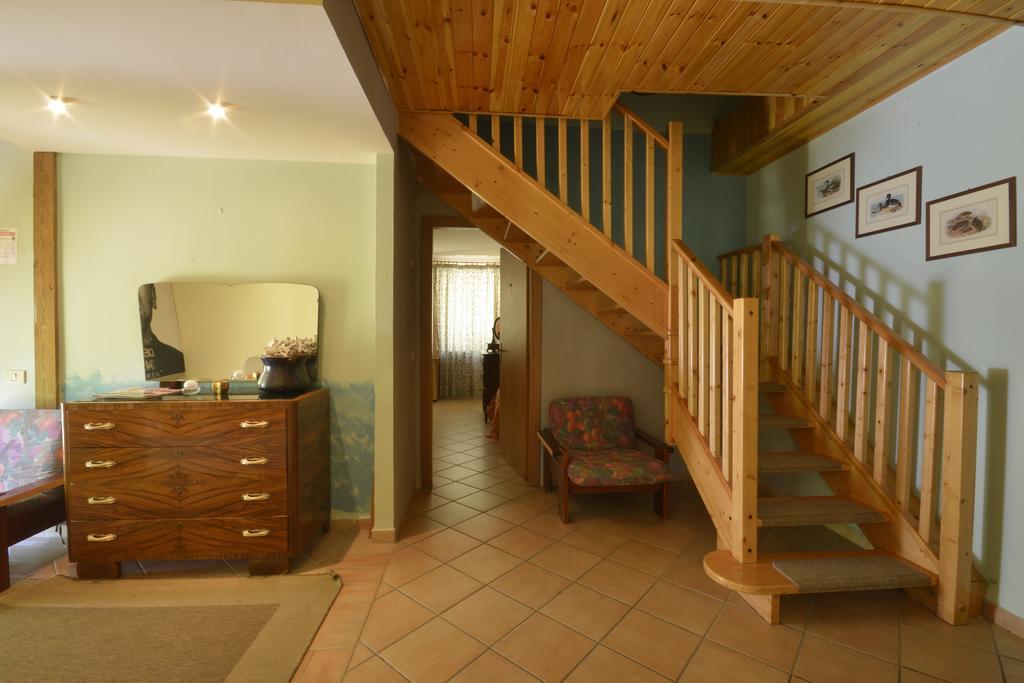 Hotel Pineta Ristorante Country House In Fabriano Campodonico  Luaran gambar